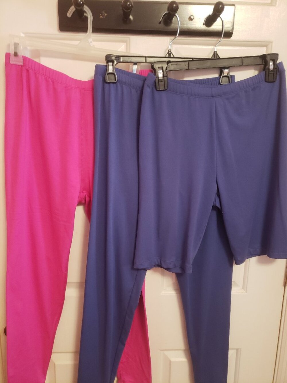 Bundle of Zenana leggings/shorts.